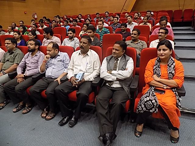 Image of Seminar on Art of Livin की छवि