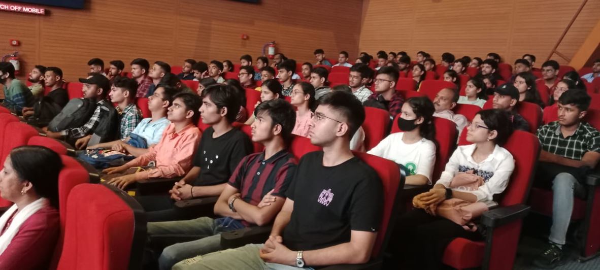 Image of Orientation Program on First Day of Newly Admitted Students in 2023-24